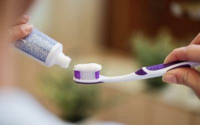 Choosing the Right Toothbrush and Toothpaste: A Guide for Better Oral Hygiene